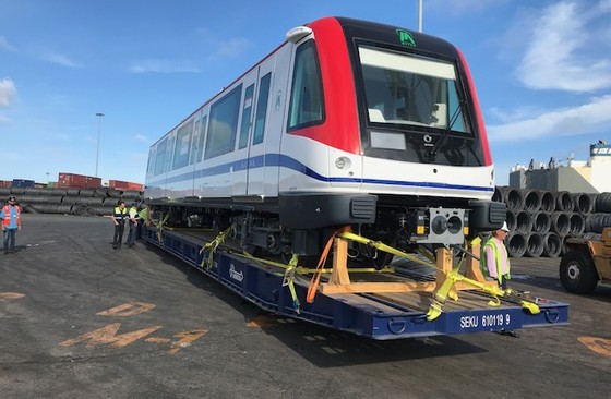 Delivery of the first two metro trains for Santo Domingo Line 2B