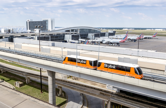 Orange SkyLink APM for Dallas Fort Worth airport 